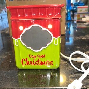 Scentsy Red and Green Christmas Countdown Candle Holder